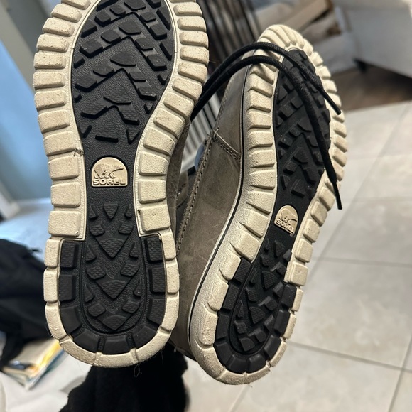 Sorel snow boots - Picture 5 of 5